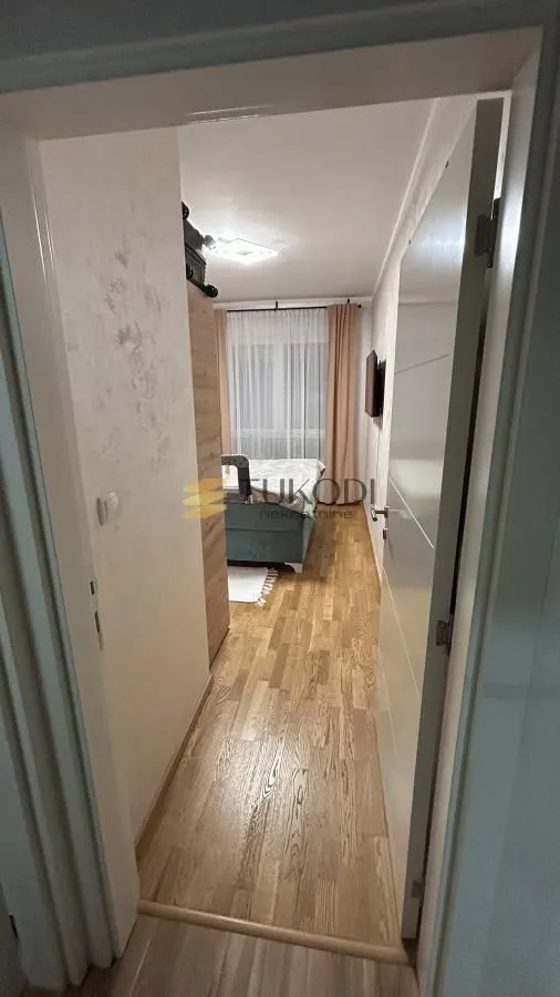 Prodaja, trosoban stan, 59m², Adamovićevo Naselje, Novi Sad Sve Podlokacije