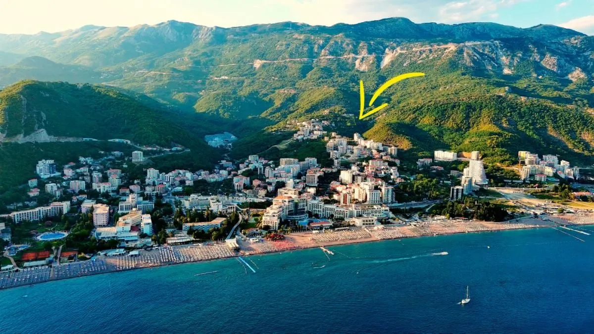 Sale, land lot, 794m², Bečići, Budva