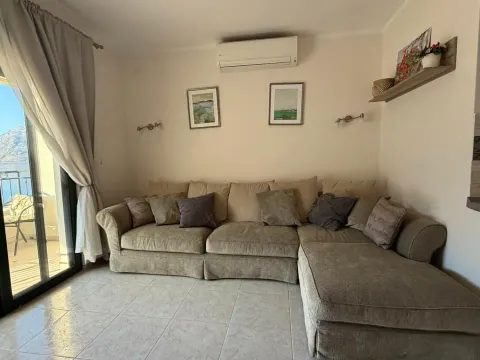 Prodaja, dvosoban stan, 90m², Dobrota, Kotor - image 3