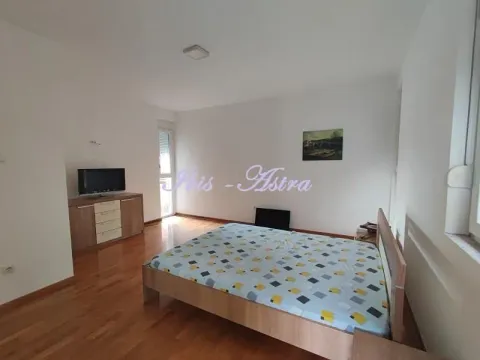 Rent, four bedroom apartment, 127m², Olimp, Zvezdara Sve Podlokacije - image 10