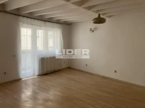 Izdavanje, trosoban stan, 58m², Stari Grad, Beograd - image 2