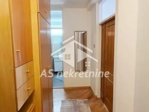 Izdavanje, stan, 50m², Đeram Pijaca, Beograd - image 13
