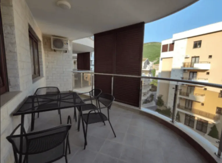 Rent, apartment, 70m², Bečići, Budva