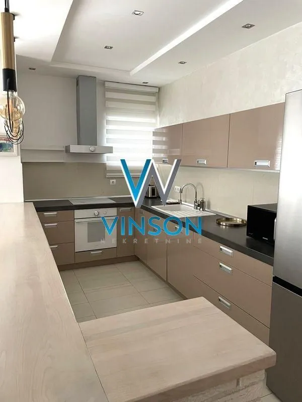 Izdavanje, dvosoban stan, 105m², Liman 3, Novi Sad Sve Podlokacije
