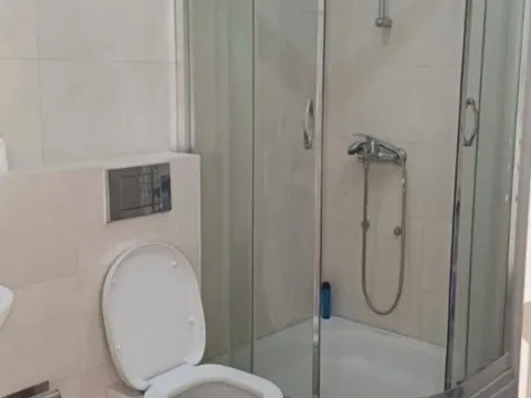 Izdavanje, jednosoban stan, 82m², Pinješ, Ulcinj - image 5