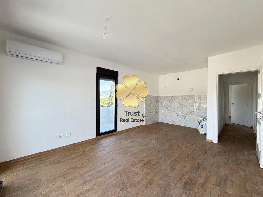 Rent, two bedroom apartment, 60m², 1 maj, Podgorica