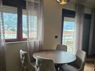 Prodaja, četvorosoban stan, 105m2, Dobrota, Kotor