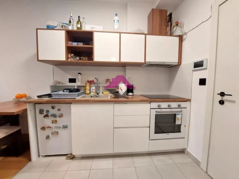Sale, apartment, 25m², Banjica, Voždovac Sve Podlokacije