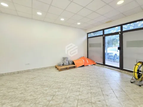 Rent, office space, 75m², Stari Aerodrom, Podgorica - image 7