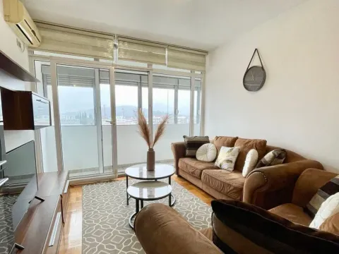 Rent, one bedroom apartment, 42m², City Kvart, Podgorica - image 9