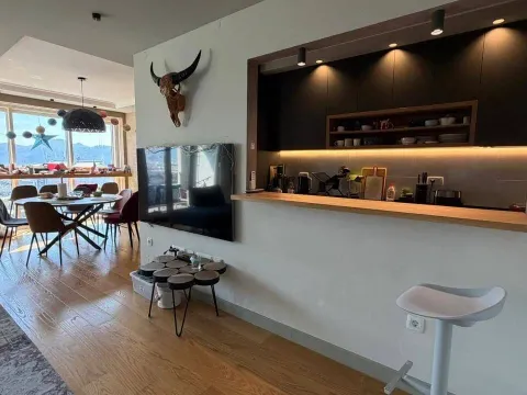 Prodaja, trosoban stan, 112m², Centar, Bar - image 2