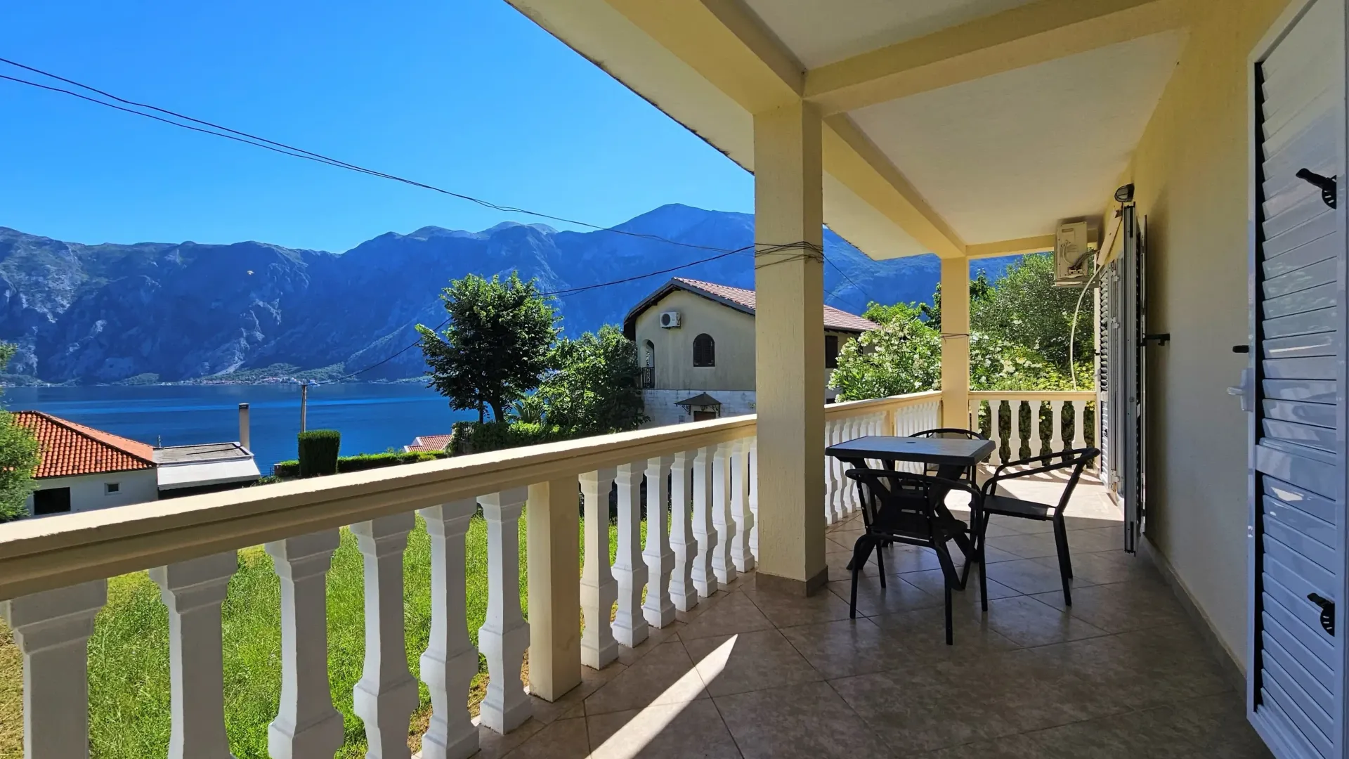 Sale, house, 108m², Kotor, Crna Gora