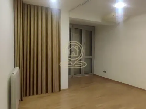 Izdavanje, poslovni prostor, 80m², Stari Grad, Beograd - image 7