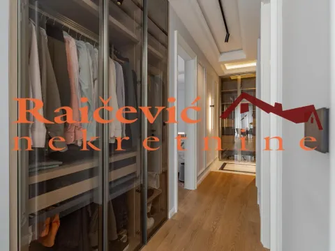 Sale, two bedroom apartment, 100m², Savski Venac, Beograd - image 7