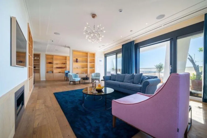 Sale, three bedroom apartment, 245m², Centar, Bar