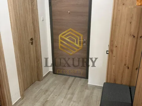 Izdavanje, dvosoban stan, 75m², Ljubović, Podgorica - image 8