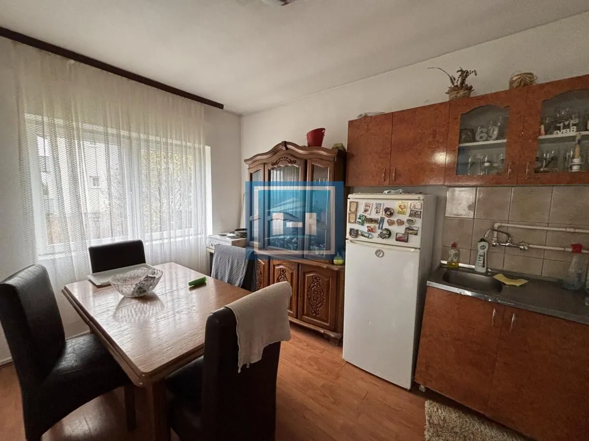 Prodaja, kuća, 194m², Ribare, Jagodina