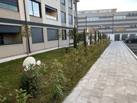 Izdavanje, jednosoban stan, 48m², Donja Gorica, Podgorica - image 12