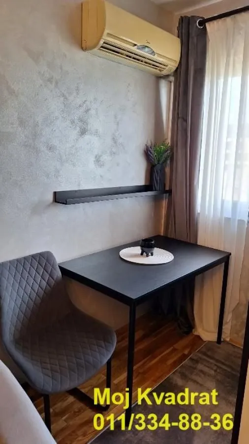 Izdavanje, garsonjera, 25m², Karaburma, Palilula Sve Podlokacije