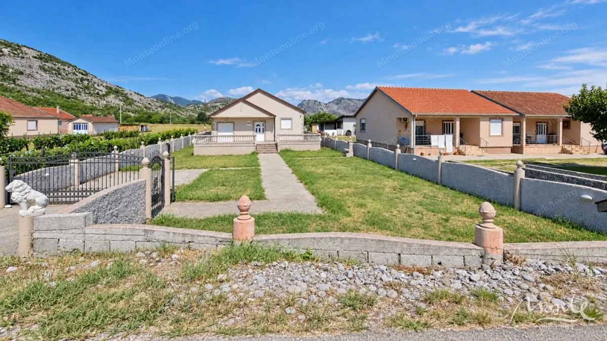 Sale, house, 73m², Podgorica, Crna Gora