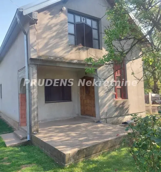 Prodaja, kuća, 72m², Kupinovo, Pećinci