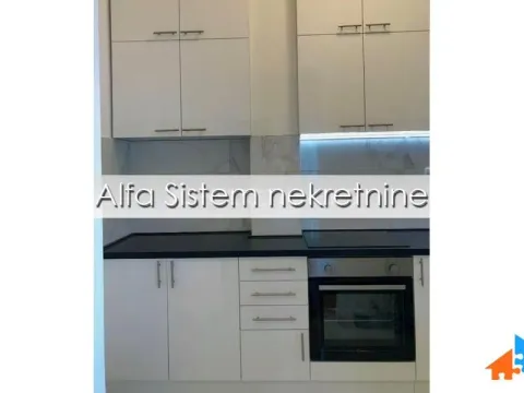 Izdavanje, trosoban stan, 80m², Savski Venac, Beograd - image 4