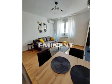 Izdavanje, stan, 25m², Autokomanda, Voždovac Sve Podlokacije - image 2