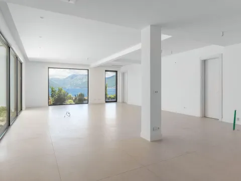 Prodaja, kuća, 328m², Krašići, Tivat - image 8