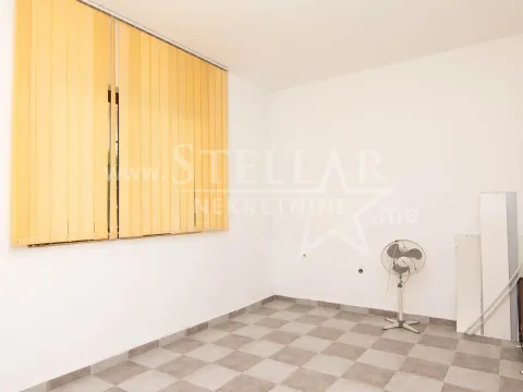 Izdavanje, poslovni prostor, 250m², Zabjelo, Podgorica - image 8