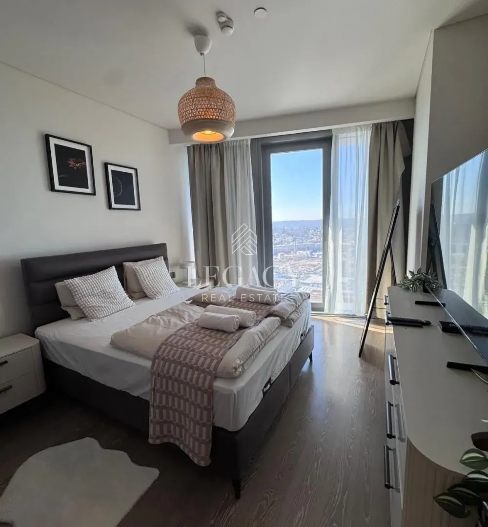 Izdavanje, dvosoban stan, 60m², Savski Venac, Beograd