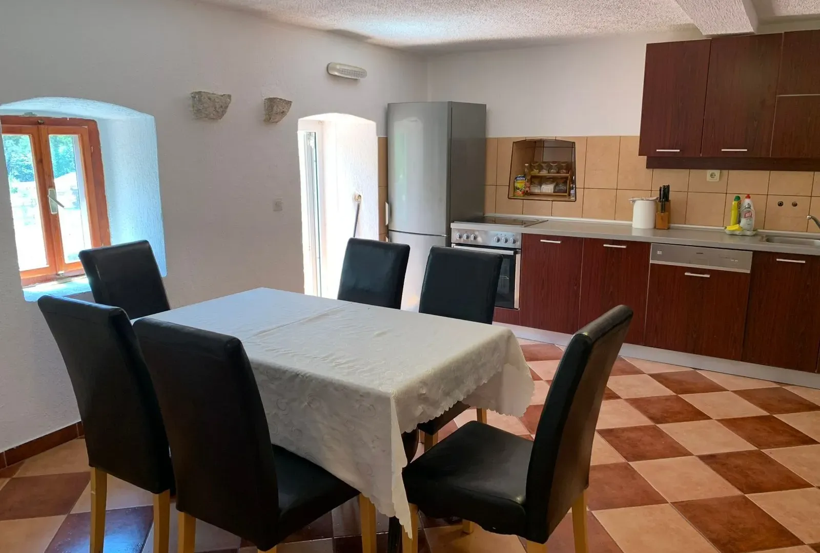 Sale, house, 300m², Reževići, Budva