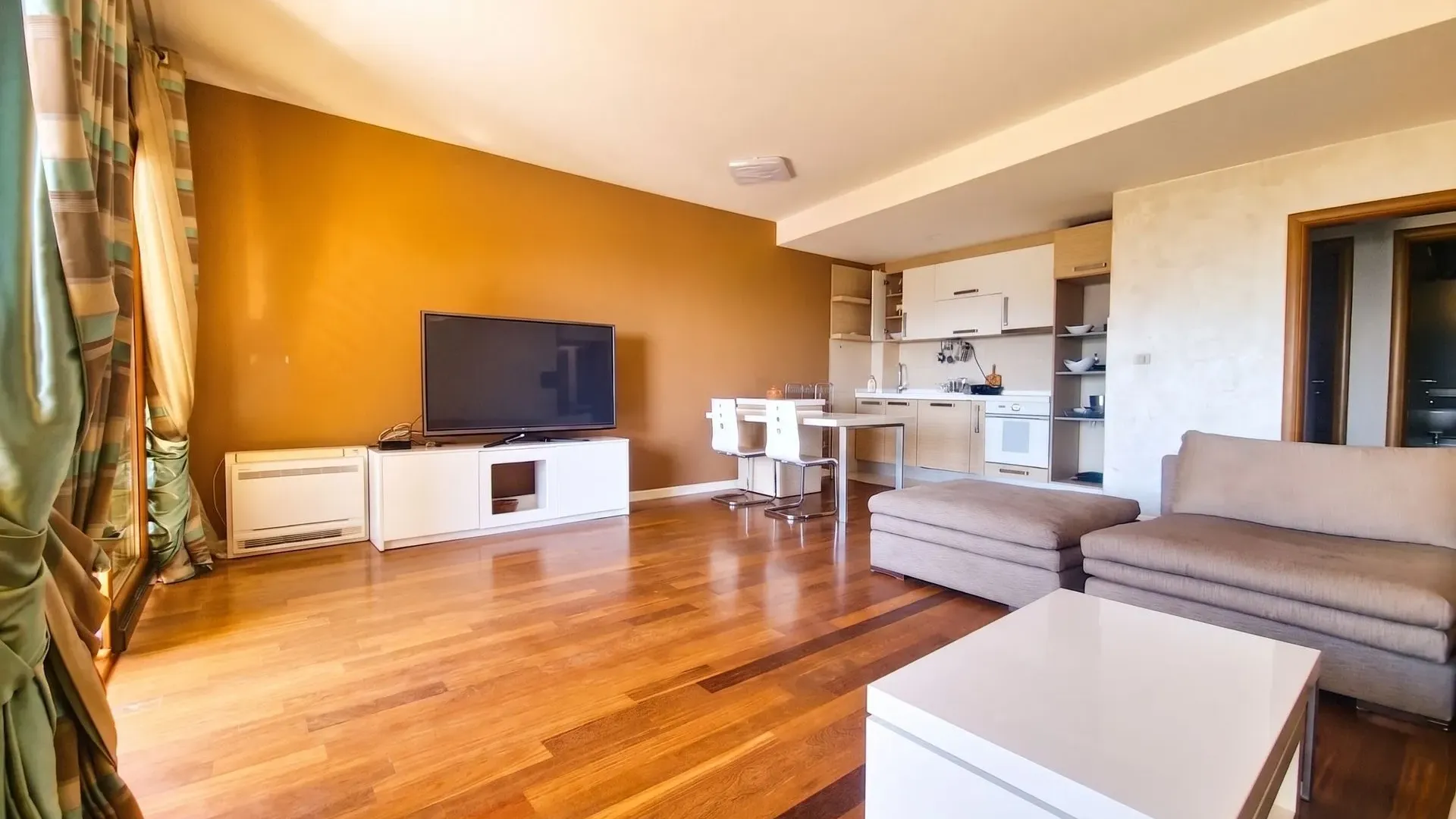 Rent, two bedroom apartment, 80m², Kamenovo, Budva