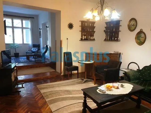 Prodaja, četvorosoban stan, 91m², Stari Grad, Beograd