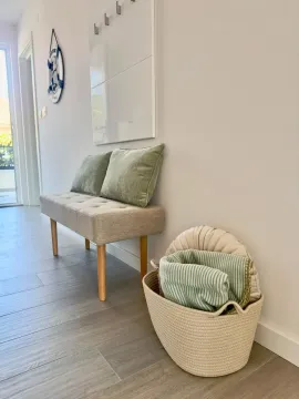 Rent, one bedroom apartment, 45m², Seljanovo, Tivat - image 8