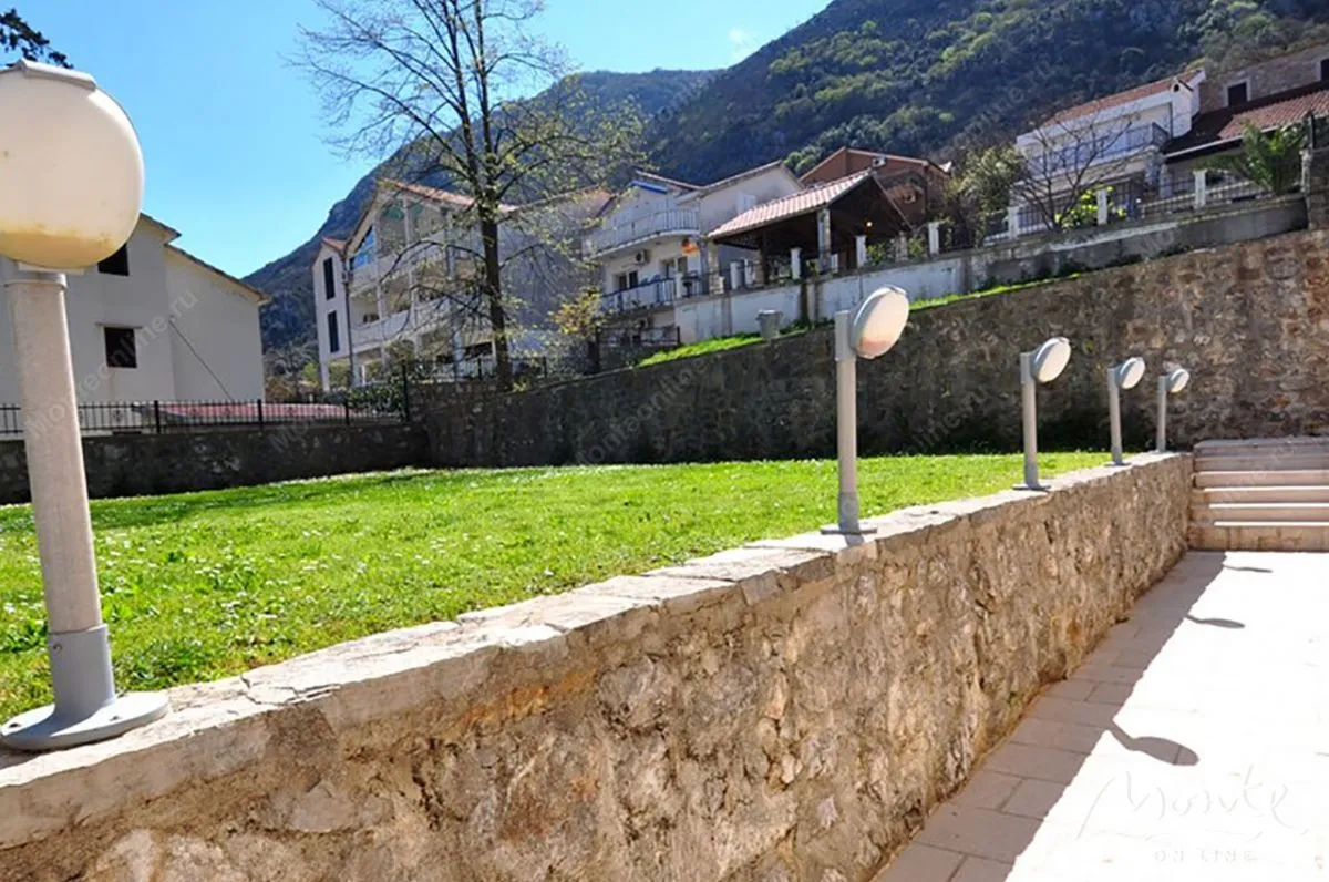 Prodaja, kuća, 327m², Stoliv, Kotor