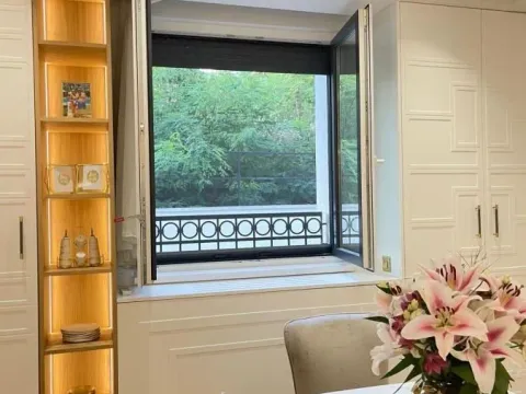 Sale, four bedroom apartment, 175m², Savski Venac, Beograd - image 12