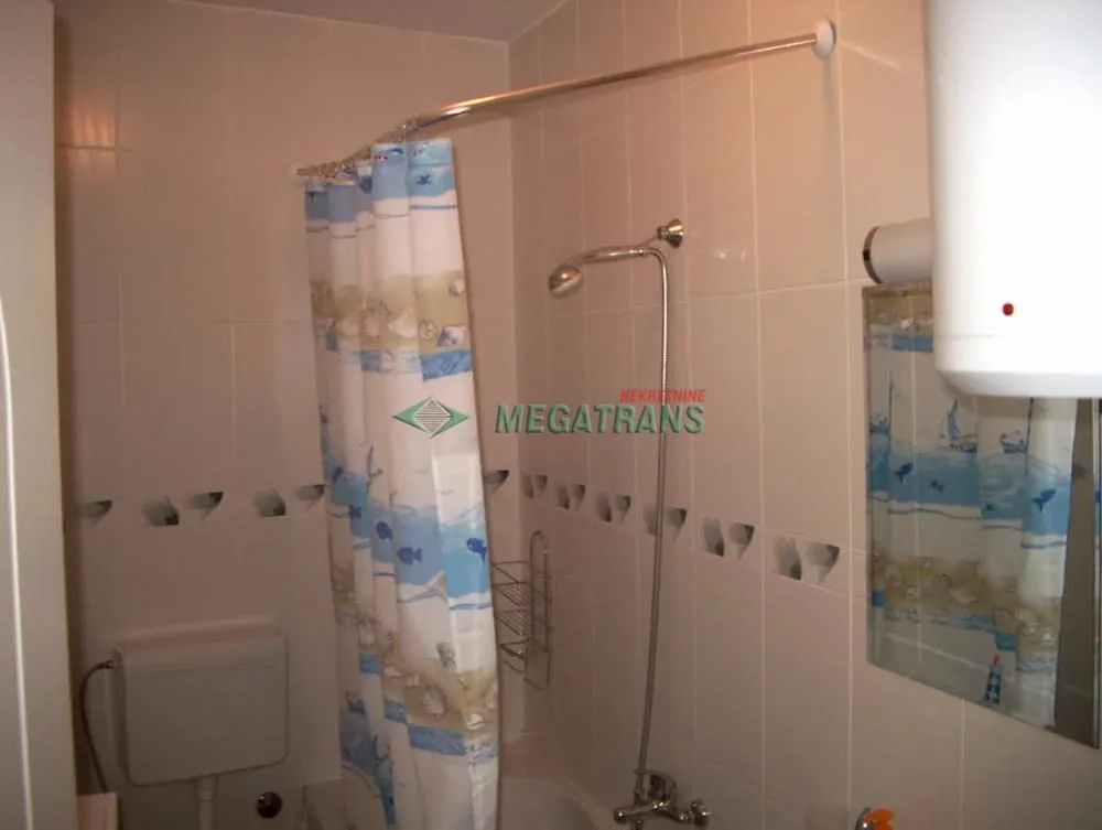 Prodaja, dvosoban stan, 65m², Centar, Novi Sad