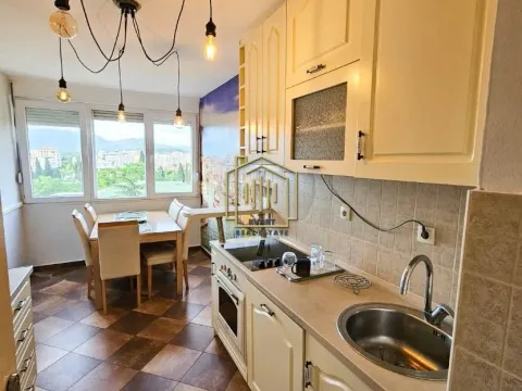 Rent, two bedroom apartment, 70m², Pobrežje, Podgorica - image 5