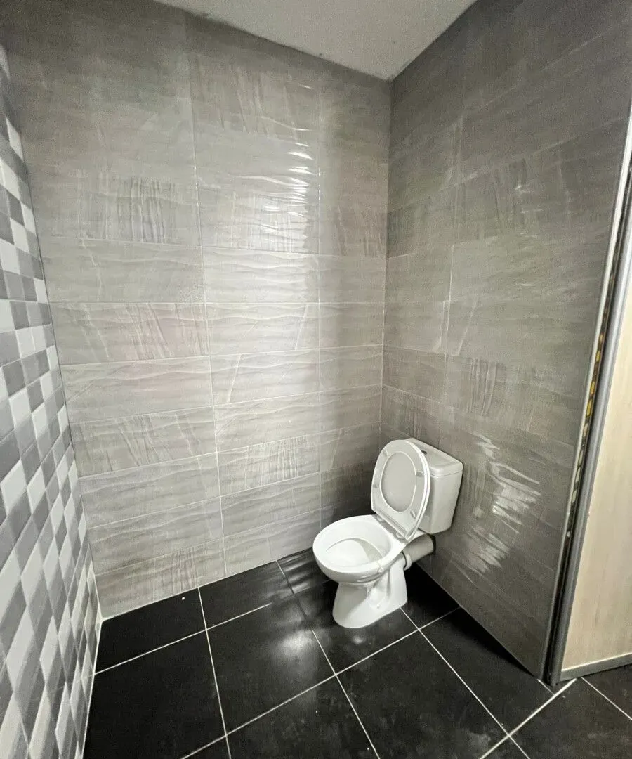 Rent, office space, 347m², Krivi Most, Podgorica