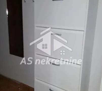 Izdavanje, dvosoban stan, 40m², Crveni Krst, Beograd - image 17