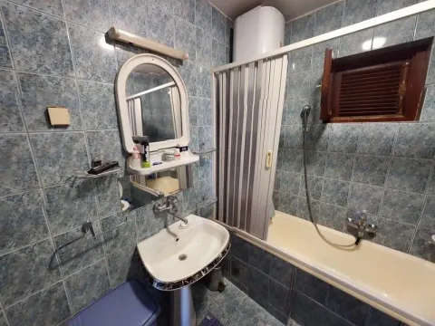 Sale, house, 150m², Šušanj, Bar - image 8