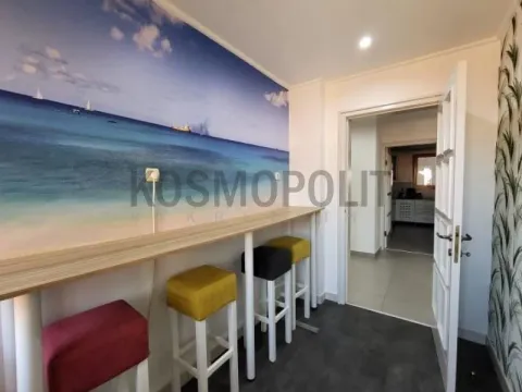Izdavanje, stan, 221m², Kalenić Pijaca, Vračar Sve Podlokacije - image 13