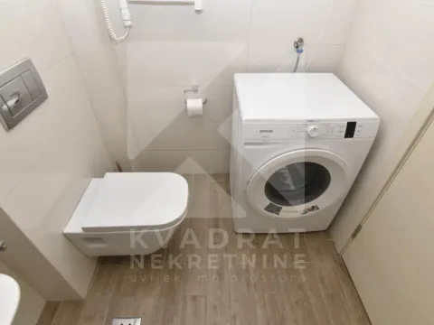 Izdavanje, jednosoban stan, 42m², Zagorič, Podgorica - image 12