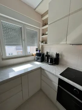 Prodaja, jednosoban stan, 53m², City Kvart, Podgorica - image 7