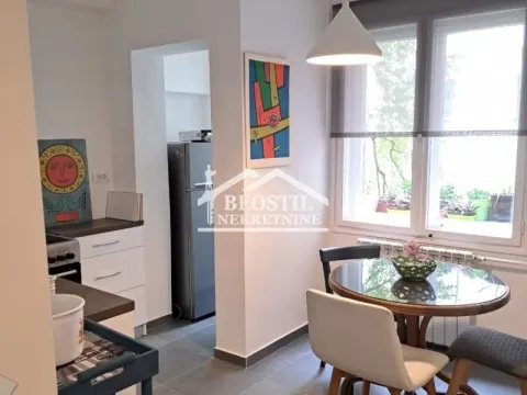 Izdavanje, jednosoban stan, 36m², Vračar Sve Podlokacije, Beograd - image 8