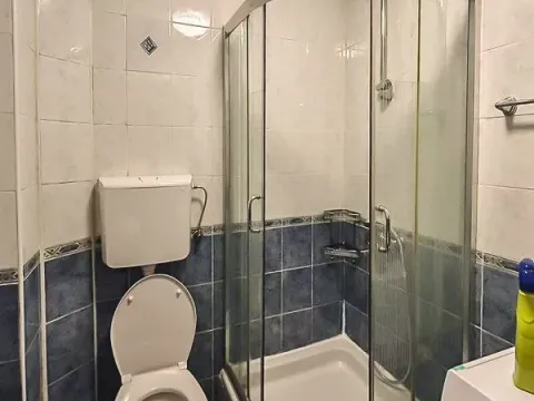 Izdavanje, trosoban stan, 120m², Ljubović, Podgorica - image 10