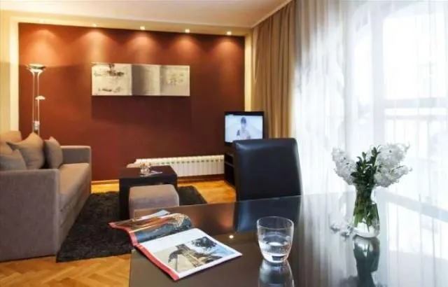 Rent, two bedroom apartment, 44m², Stari Grad, Beograd