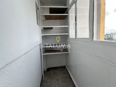 Izdavanje, dvosoban stan, 65m², Pobrežje, Podgorica - image 4