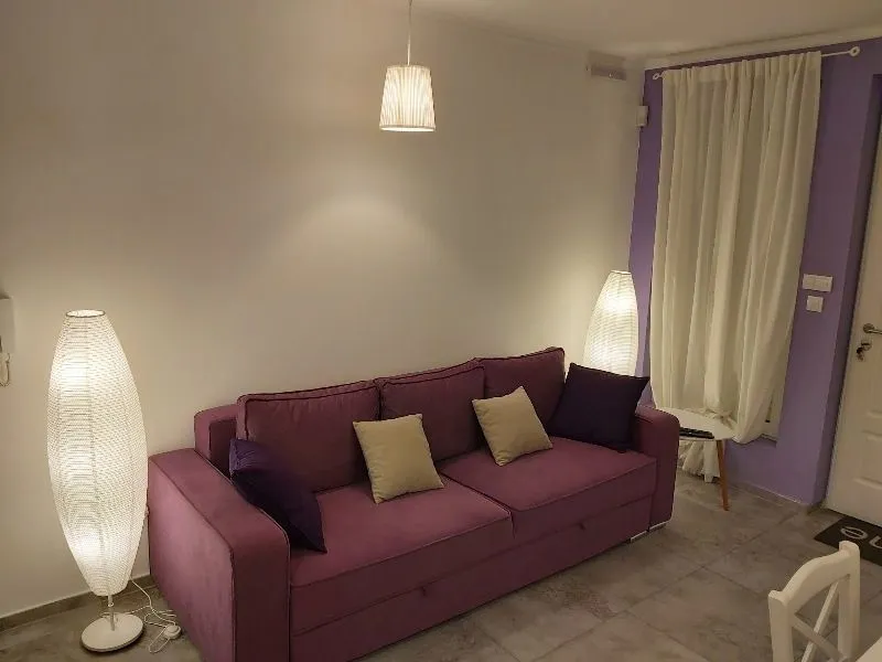 Sale, three bedroom apartment, 64m², Zvezdara Sve Podlokacije, Beograd