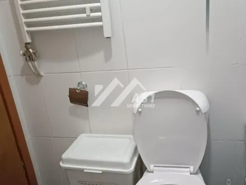 Izdavanje, dvosoban stan, 47m², Adamovićevo Naselje, Novi Sad Sve Podlokacije - image 8